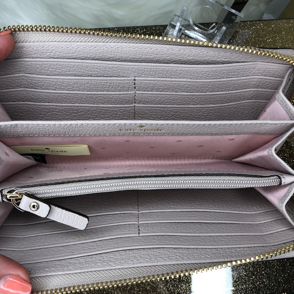 Kate spade olive drive Lacey wallet - Picture 3 of 3